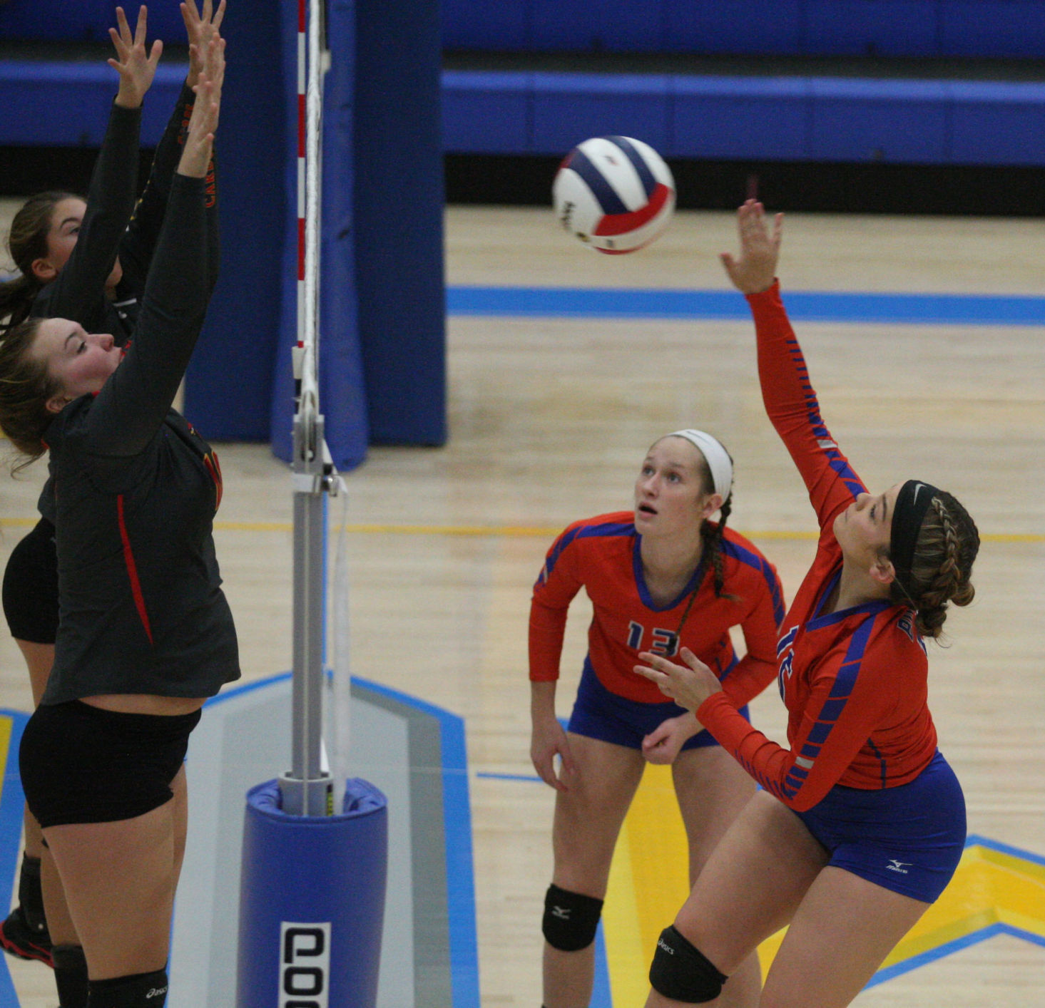 AO vs WL volleyball 22 10.23.17.jpg